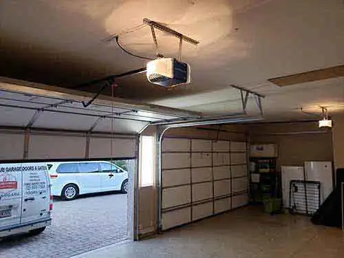 Garage door opener repair and installation phoenix az safari garage door and gate safari garage door and gate Garage door opener repair and installation service in Phoenix Arizona
