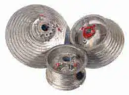 Garage door drum replacement service in maricopa county safari garage door and gate safari garage door and gate Technician replacing garage door drum and adjusting cable system in Glendale Arizona home